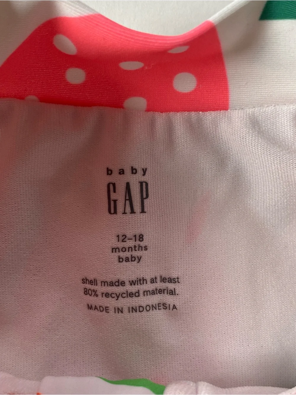 GAP rashguard swimsuit